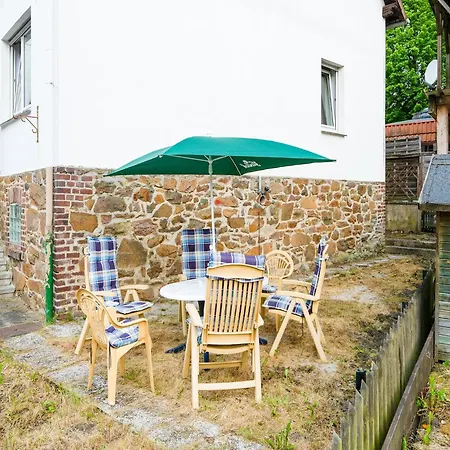 In With A Small Garden * Brilon